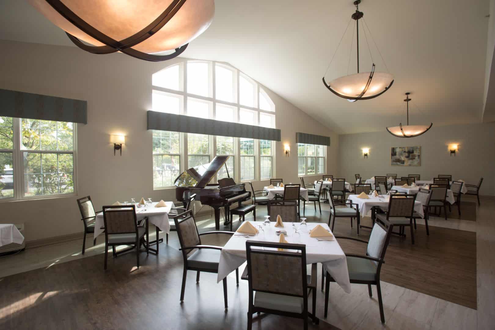 CareOne at Evesham-Interior, dining room