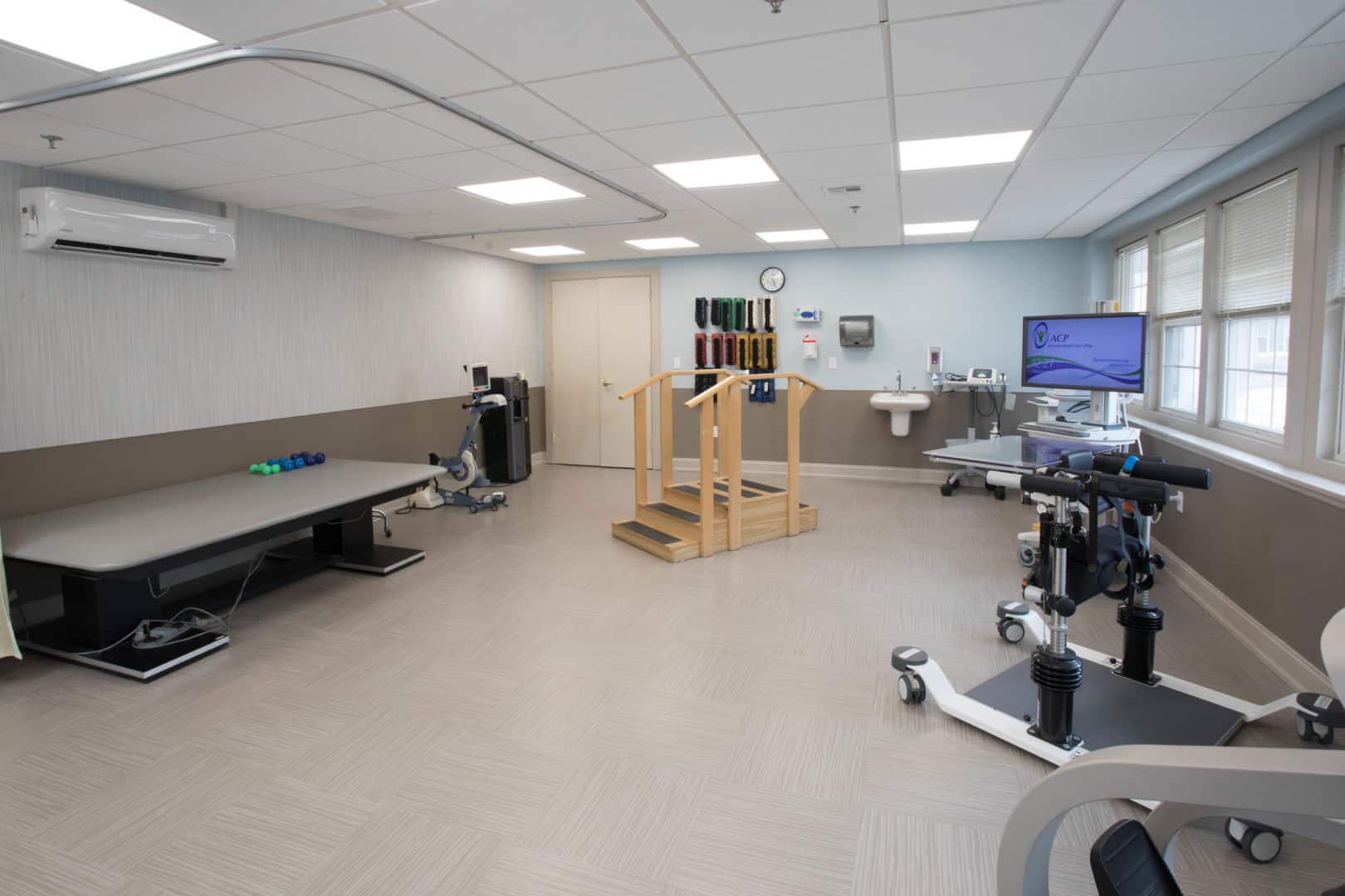 CareOne at Middletown-Interior, rehab