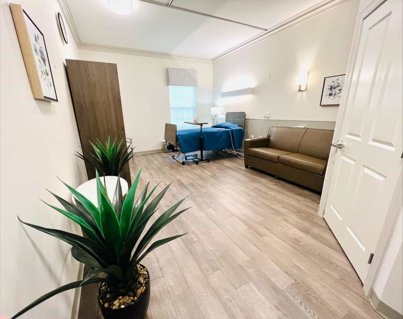 CareOne at Parsippany-Interior, room