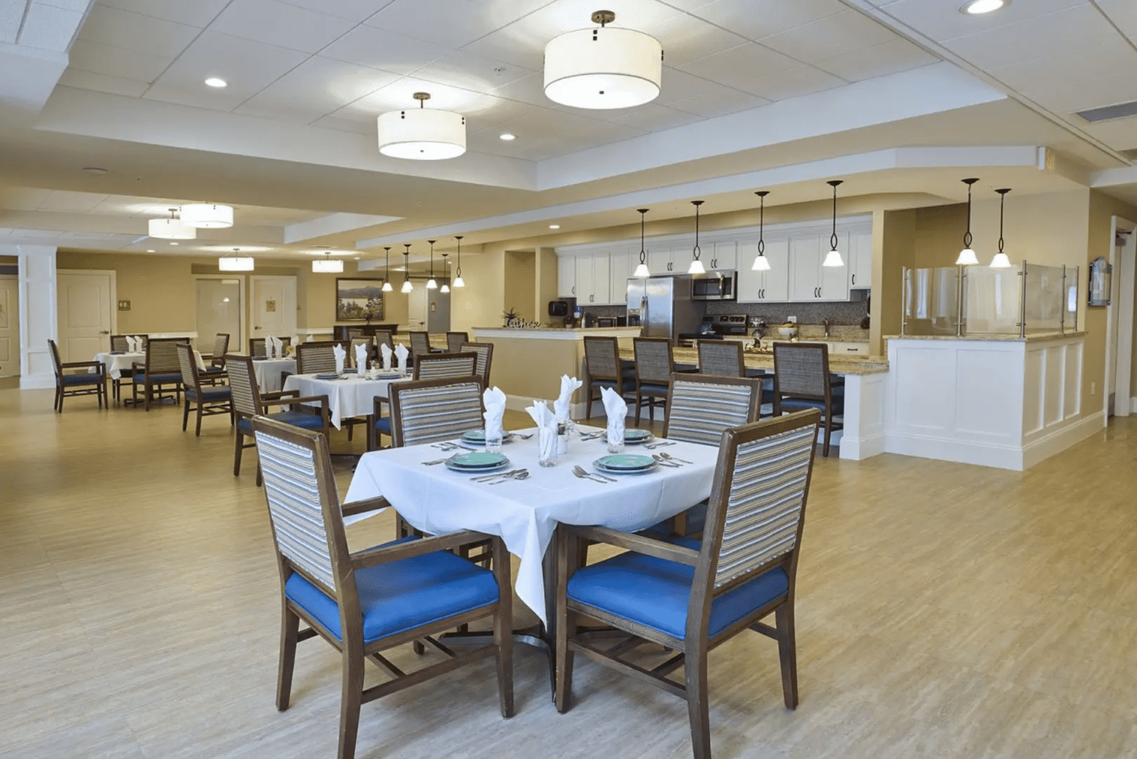 Harmony Village CareOne at Cherry Hill-Interior, dining room